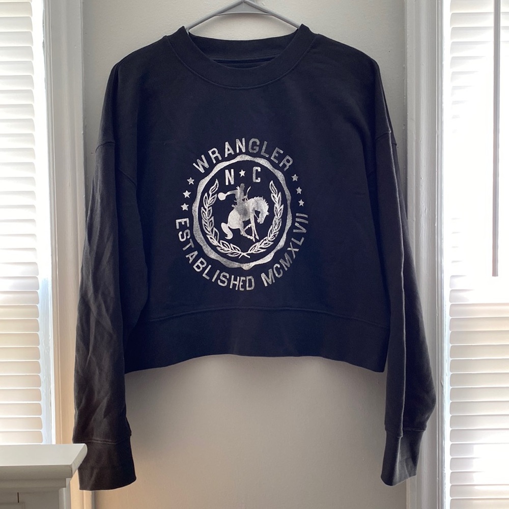 Wrangler Cropped Crew Neck